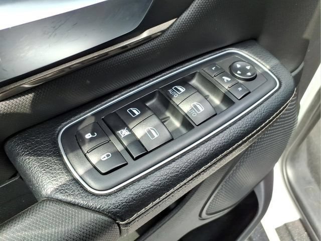 Used 2020 RAM 1500 Sport w/ Level 2 Equipment Goup w/2_L AWD/4WD image 25