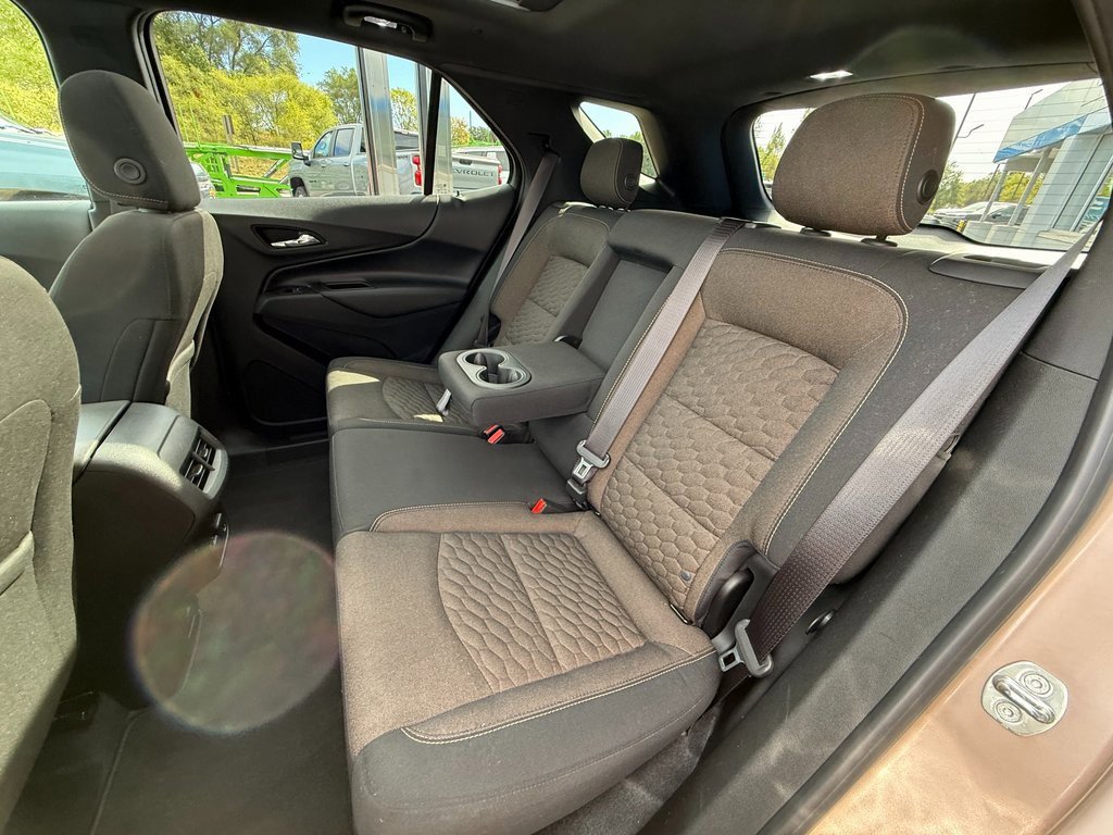 Certified 2018 Chevrolet Equinox LT w/ Sun & Infotainment Package image 30