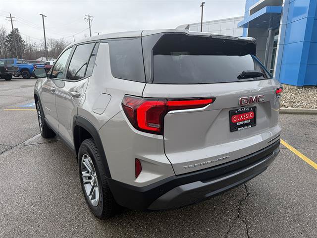 Certified 2026 GMC Terrain Elevation AWD/4WD image 4