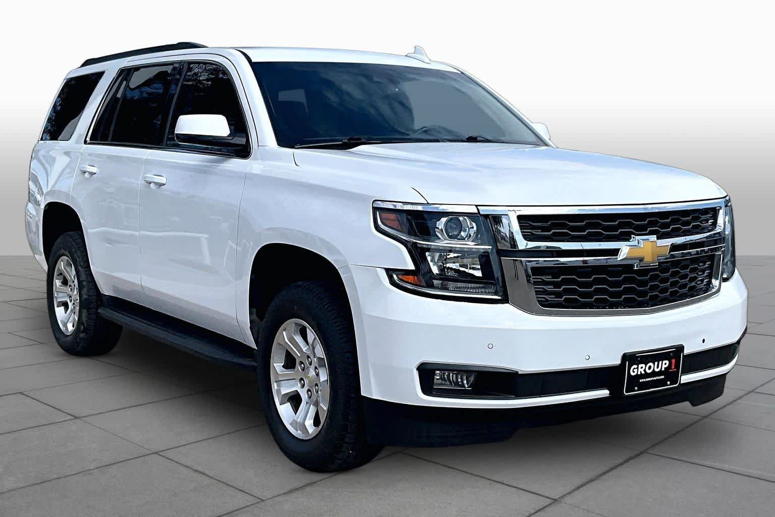 Used 2019 Chevrolet Tahoe LT w/ Luxury Package RWD image 3