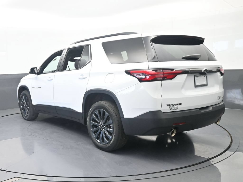 Used 2023 Chevrolet Traverse RS FWD image 4