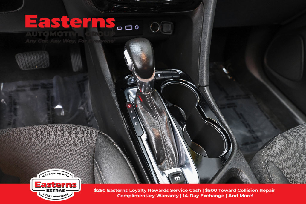 Used 2023 Buick Encore GX Preferred w/ Cold Weather Comfort Package FWD image 14