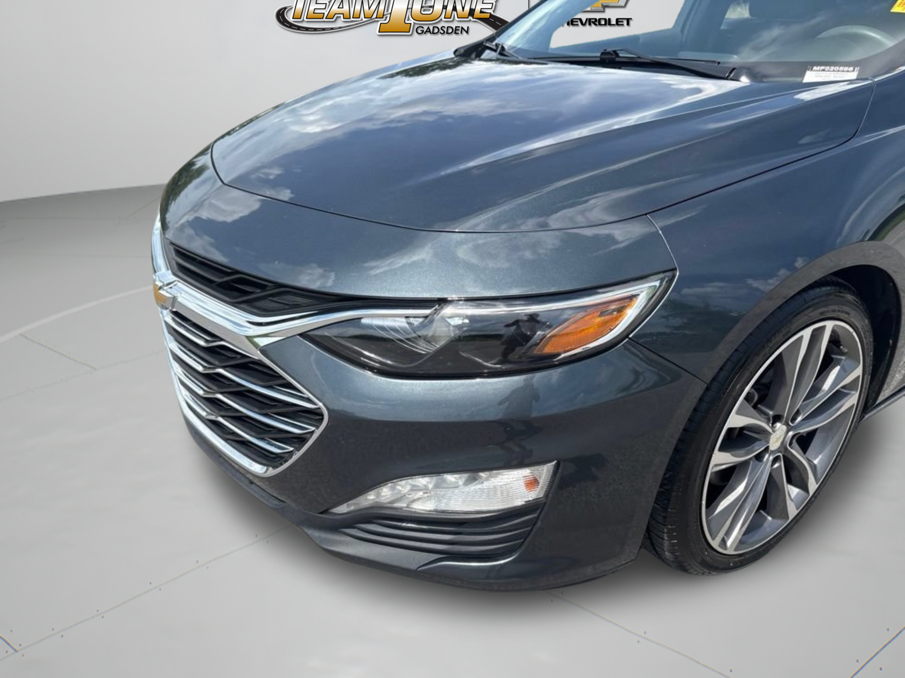 Used 2021 Chevrolet Malibu LT FWD image 29