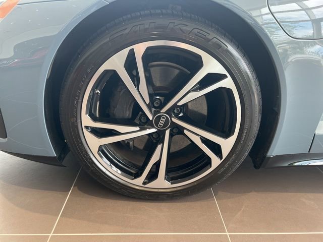 Used 2023 Audi e-tron GT Premium Plus w/ Performance Package image 13