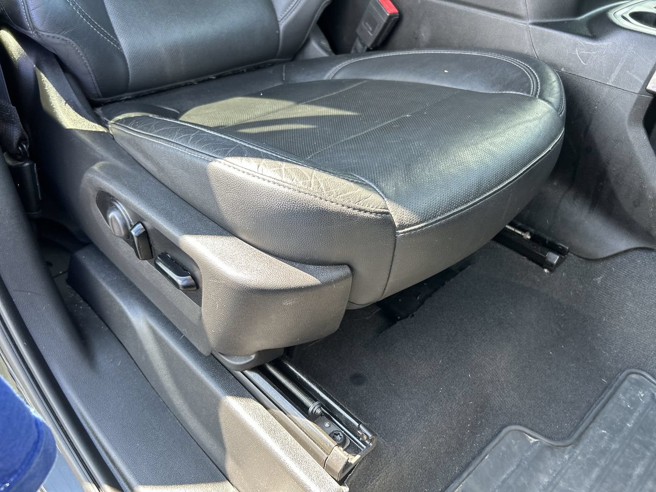 Used 2020 Chevrolet Silverado 2500 LTZ w/ LTZ Premium Package AWD/4WD image 16