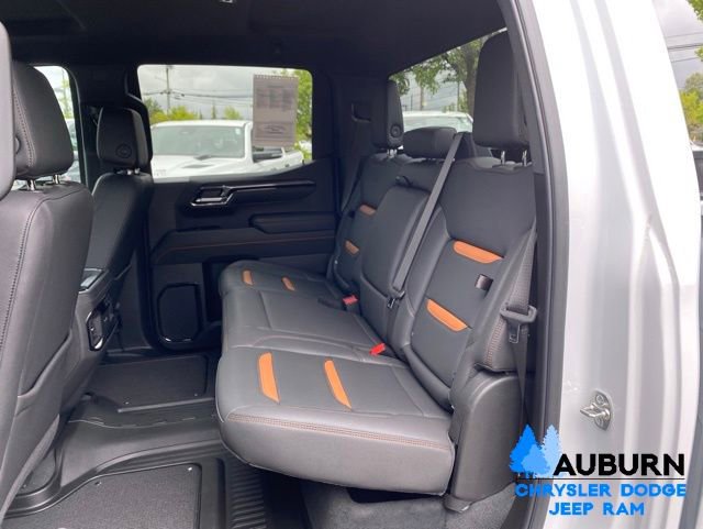 Used 2025 GMC Sierra 1500 AT4 AWD/4WD image 25