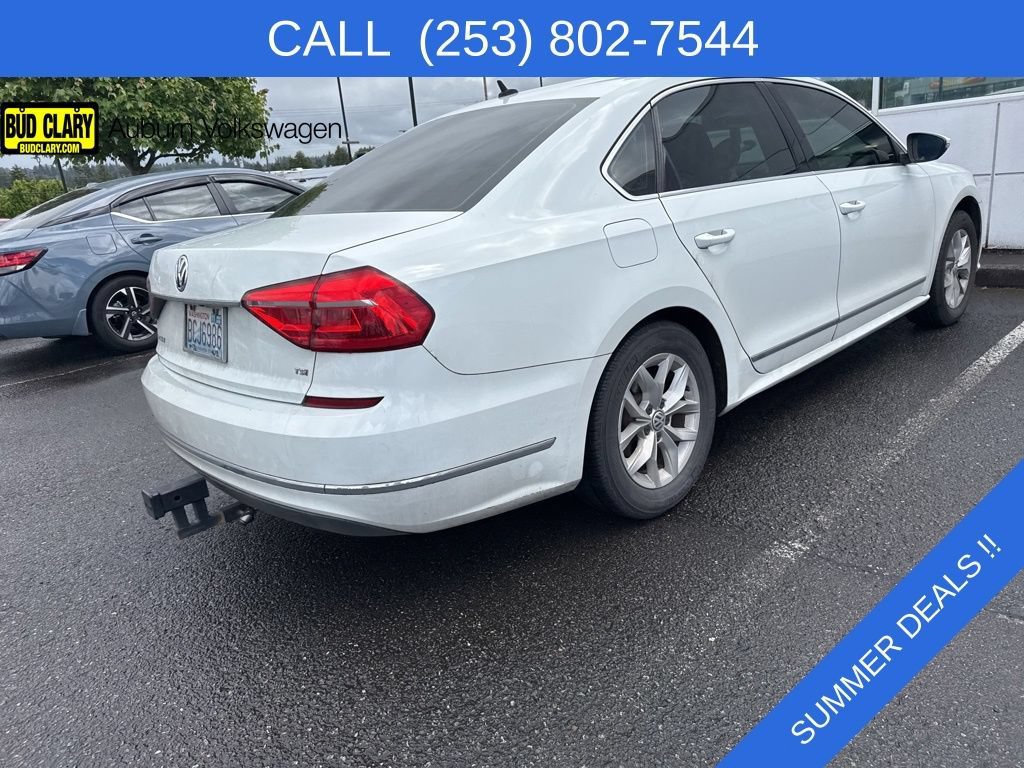 Used 2016 Volkswagen Passat 1.8T S FWD image 7