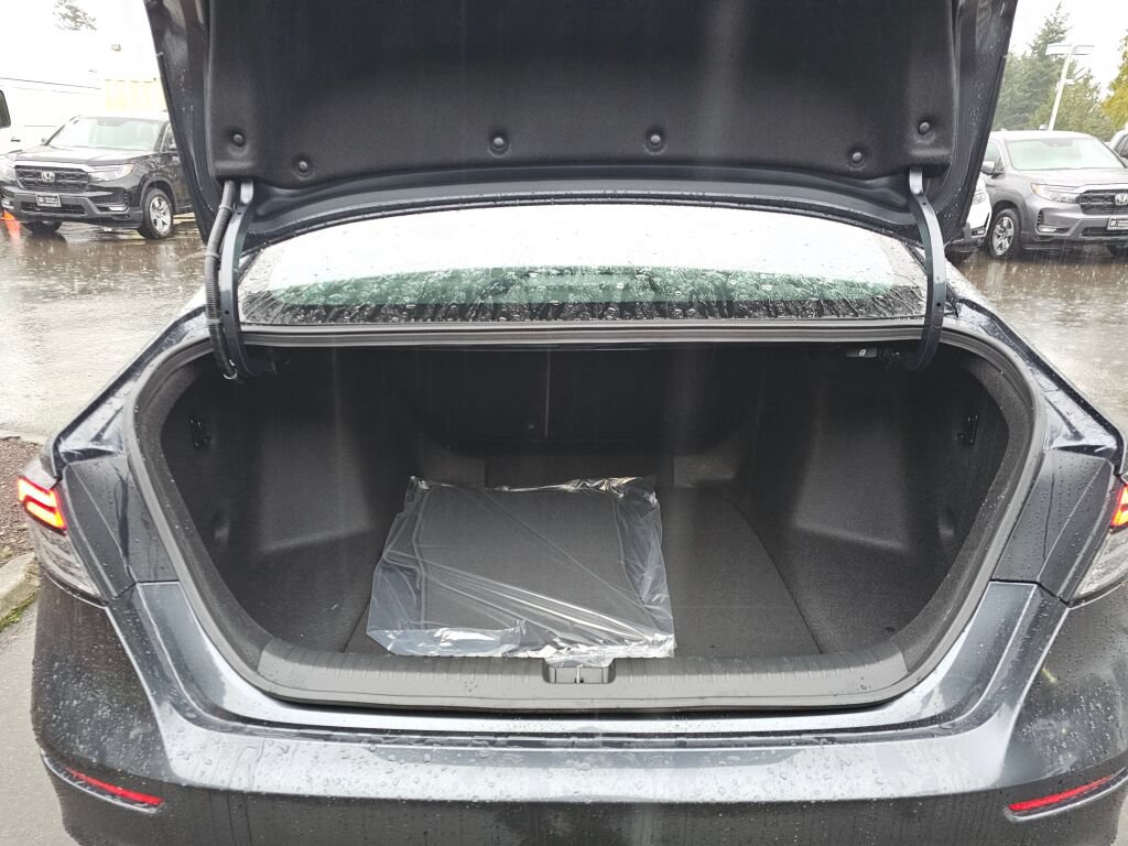 New 2026 Honda Accord LX image 10