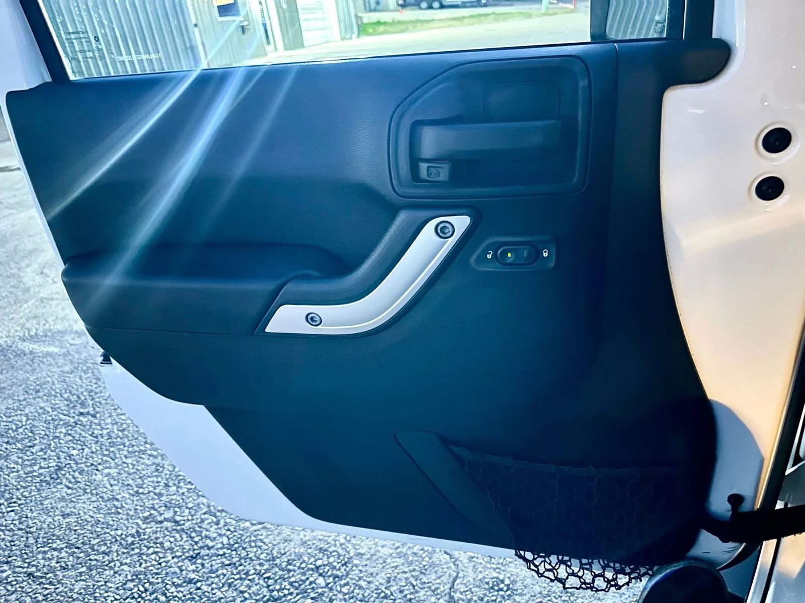 Used 2015 Jeep Wrangler Unlimited Sahara w/ Max Tow Package image 34