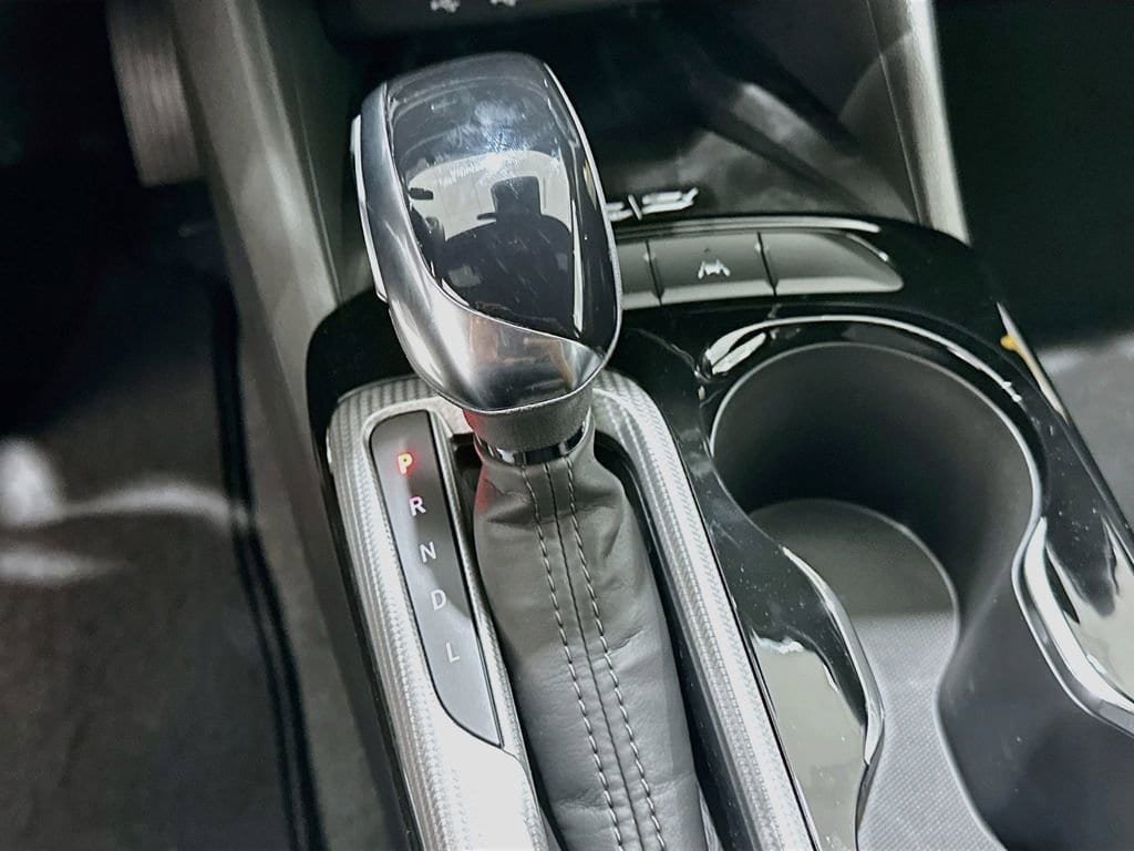 New 2026 Buick Envista Sport Touring FWD image 16