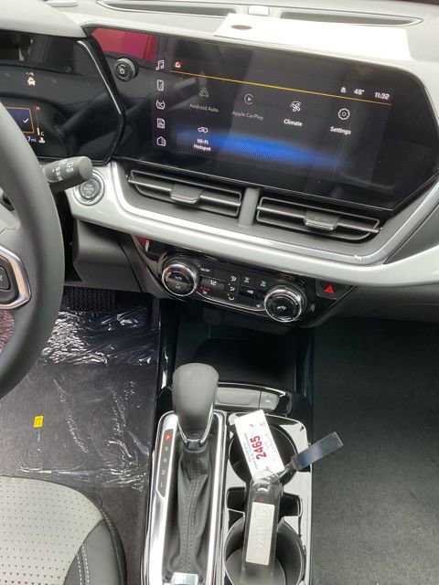 New 2026 Chevrolet Trax LT w/ Driver Confidence Package image 17