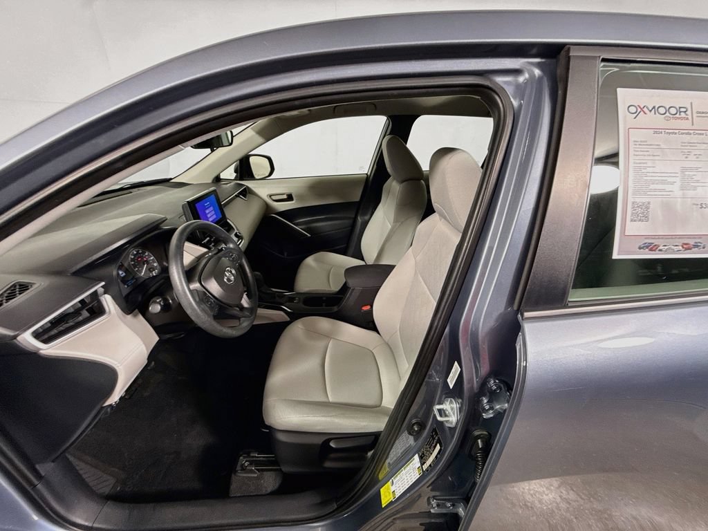 Certified 2024 Toyota Corolla Cross L AWD/4WD image 18