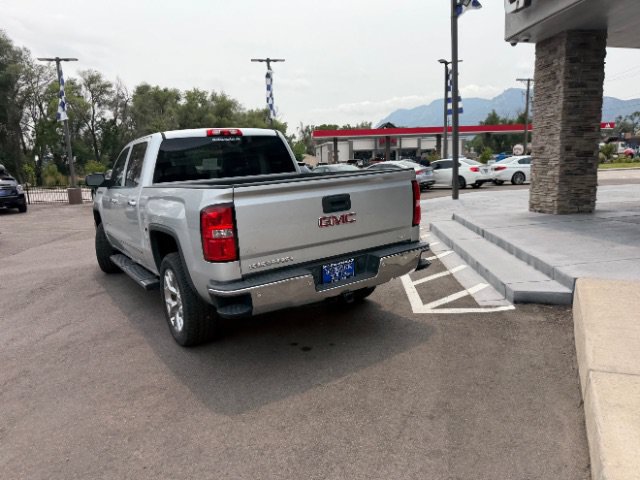Used 2015 GMC Sierra 1500 SLT w/ SLT Crew Cab Value Package RWD image 14