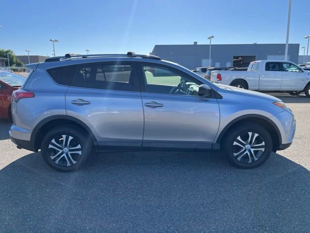 Used 2018 Toyota RAV4 LE w/ All Weather Liner Package FWD image 4