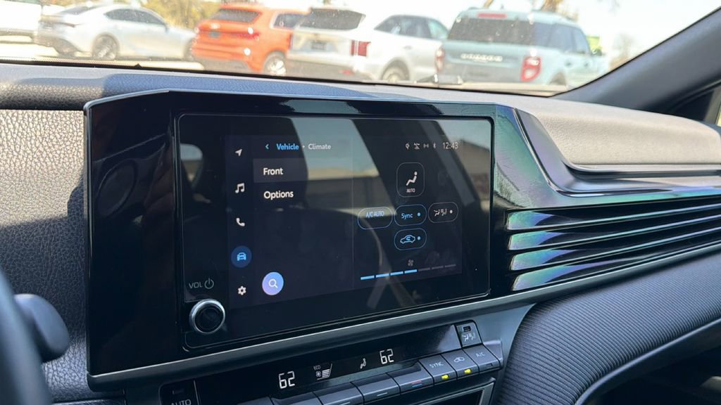 Certified 2025 Toyota Camry SE image 28