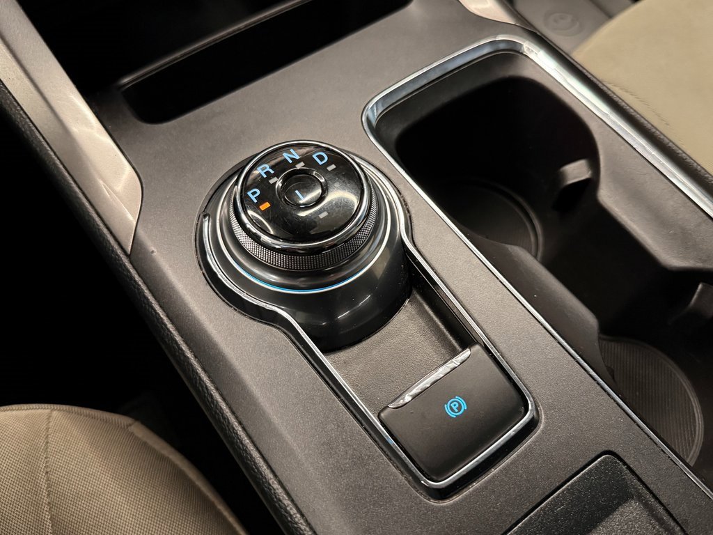 Used 2019 Ford Fusion S image 16