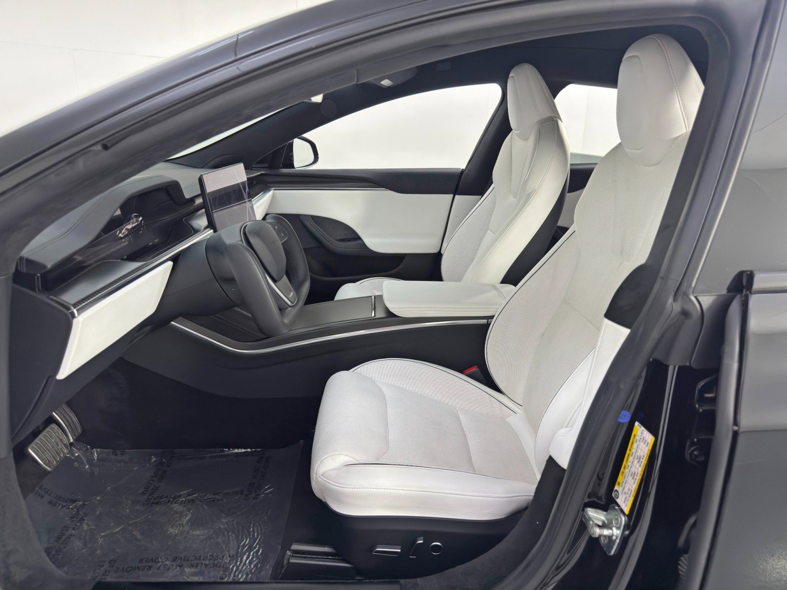 Used 2021 Tesla Model S Plaid AWD/4WD image 17