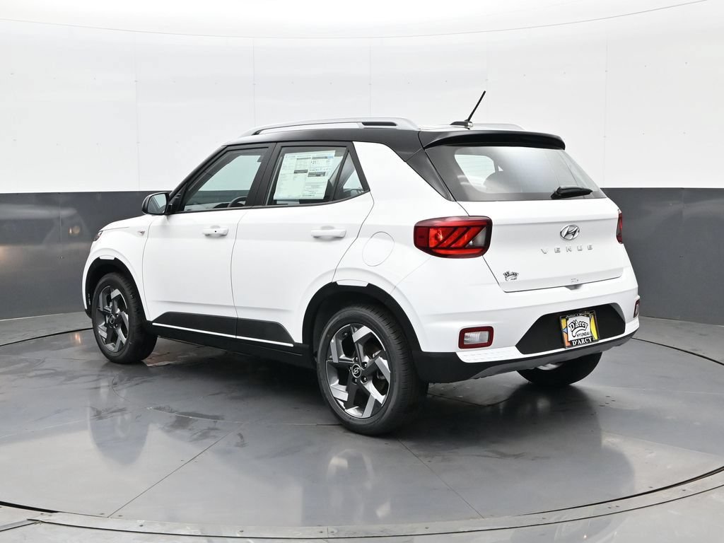 New 2026 Hyundai Venue SEL FWD image 7