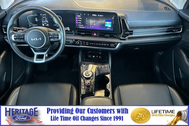Used 2023 Kia Sportage EX image 13