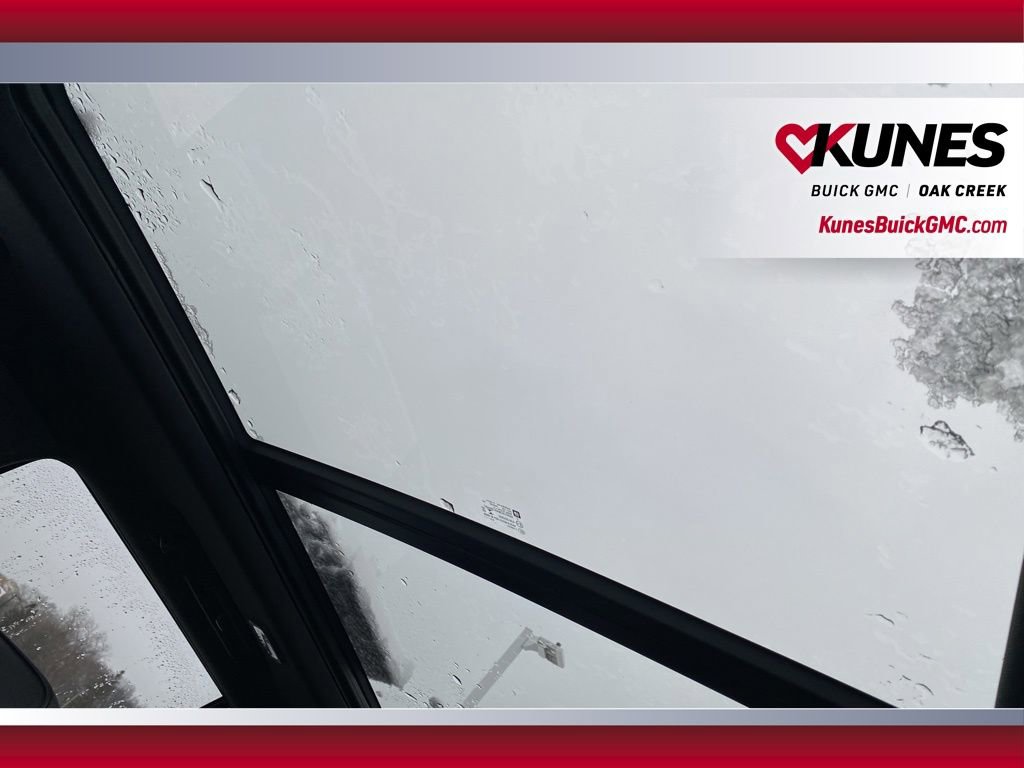 Used 2023 GMC Yukon Denali image 22