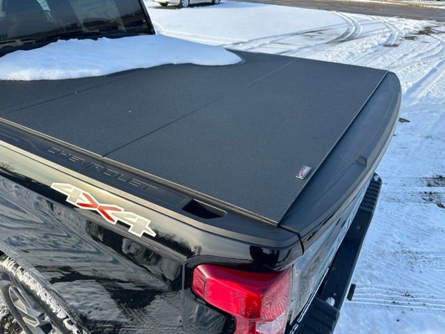 Used 2022 Chevrolet Silverado 1500 LT image 11