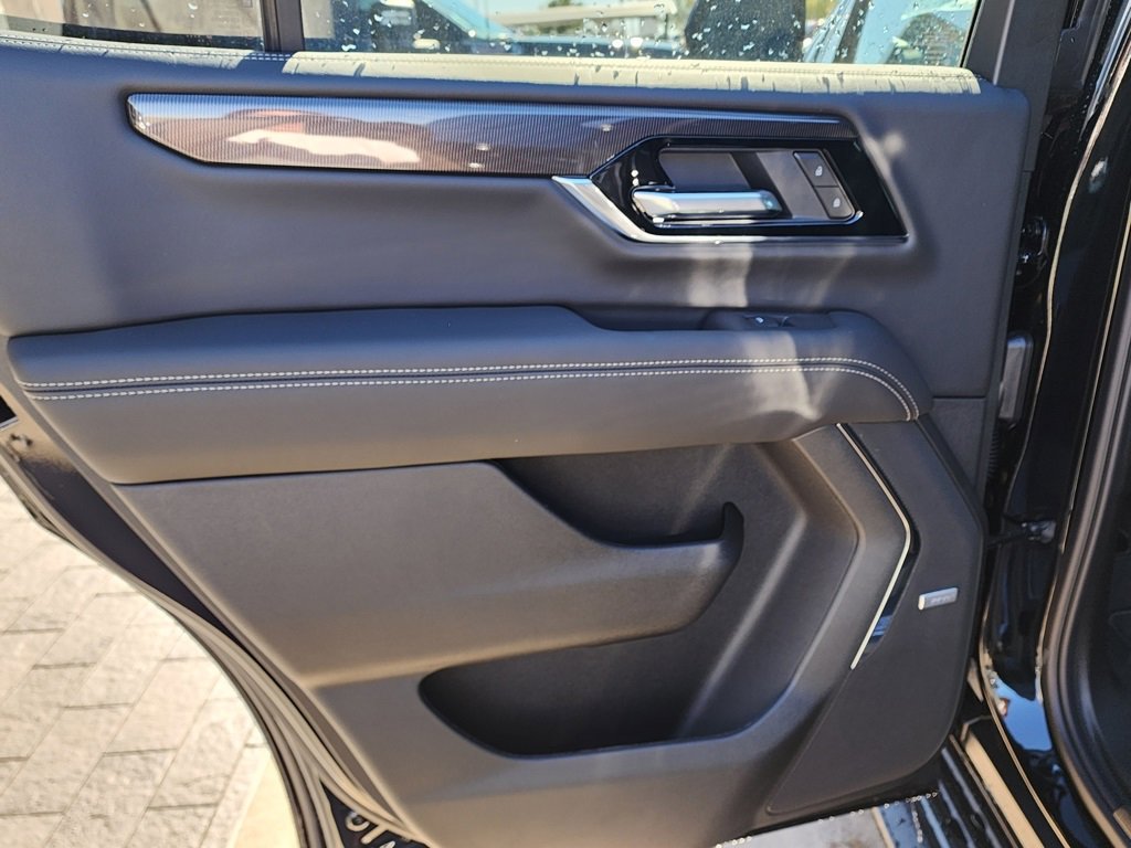 New 2026 GMC Yukon Elevation image 44