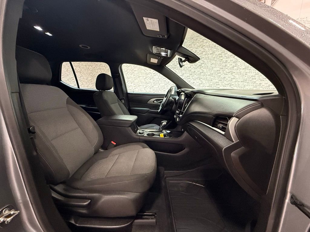 Used 2023 Chevrolet Traverse LT w/ LPO, Floor Liner Package image 11