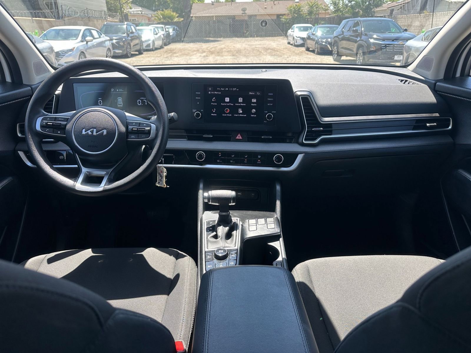 Used 2025 Kia Sportage LX FWD image 32