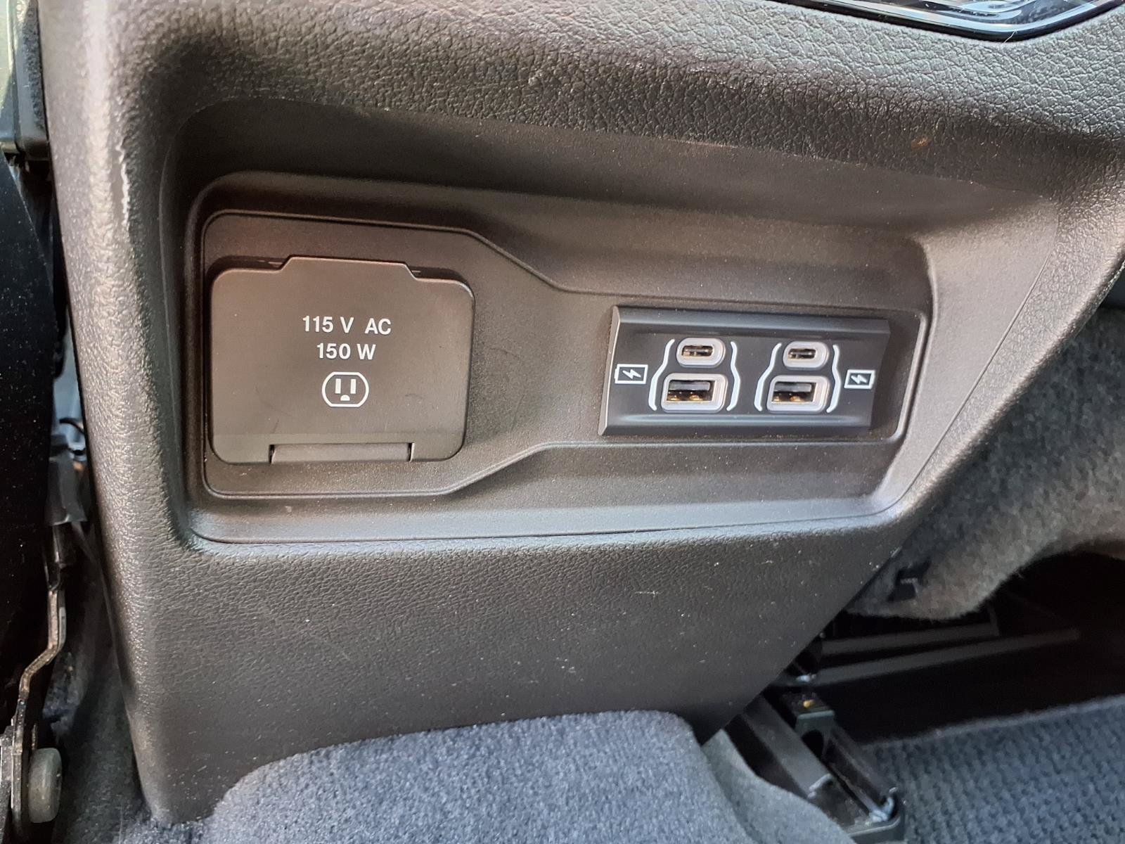Used 2023 Jeep Grand Cherokee L Summit AWD/4WD image 31