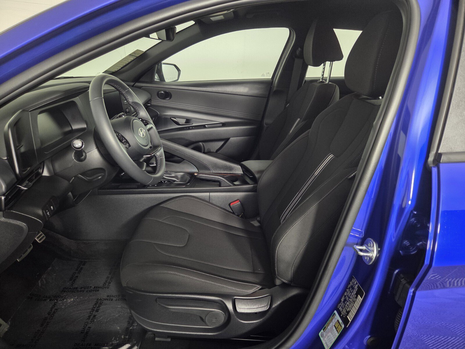 Used 2026 Hyundai Elantra Sport FWD image 8
