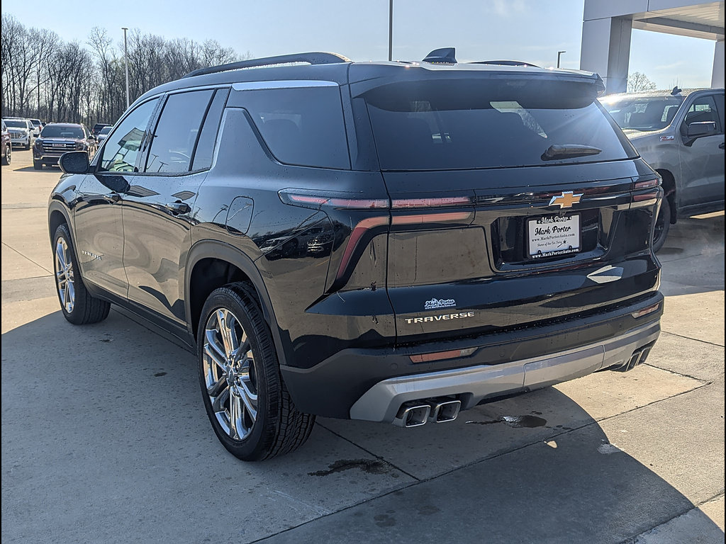 New 2026 Chevrolet Traverse LT w/ Driver Confidence Package FWD image 9