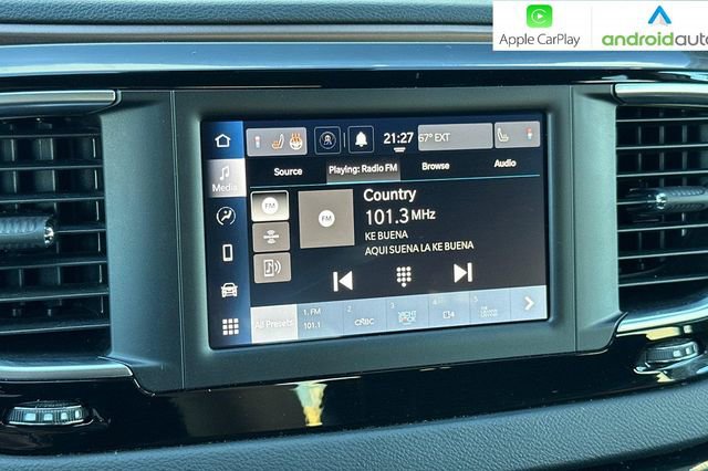 Certified 2023 Chrysler Voyager LX image 21