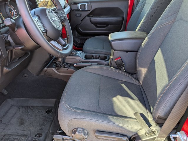 Used 2024 Jeep Wrangler Sport S image 15