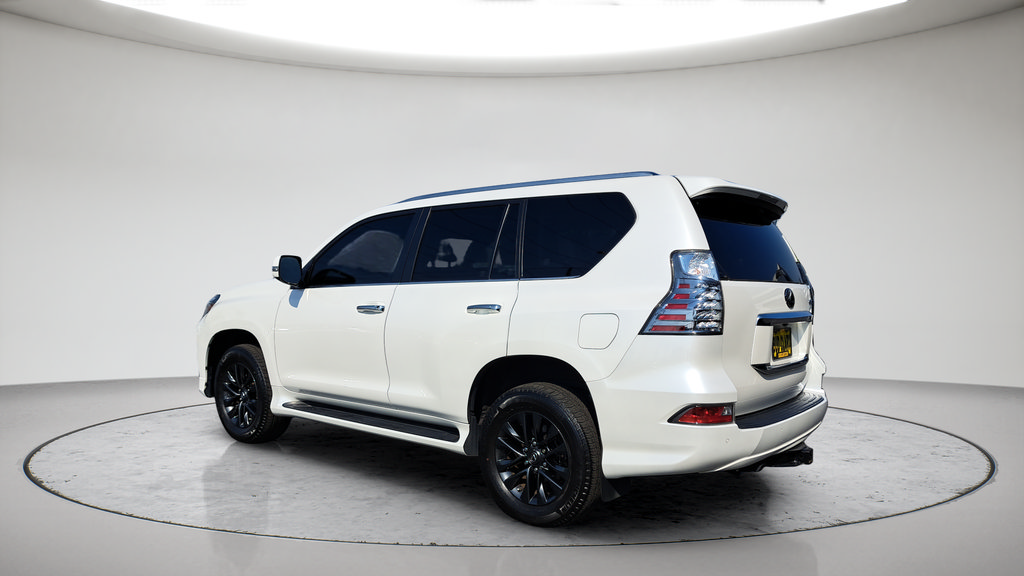 Used 2023 Lexus GX 460 Premium w/ Premium Package AWD/4WD image 15
