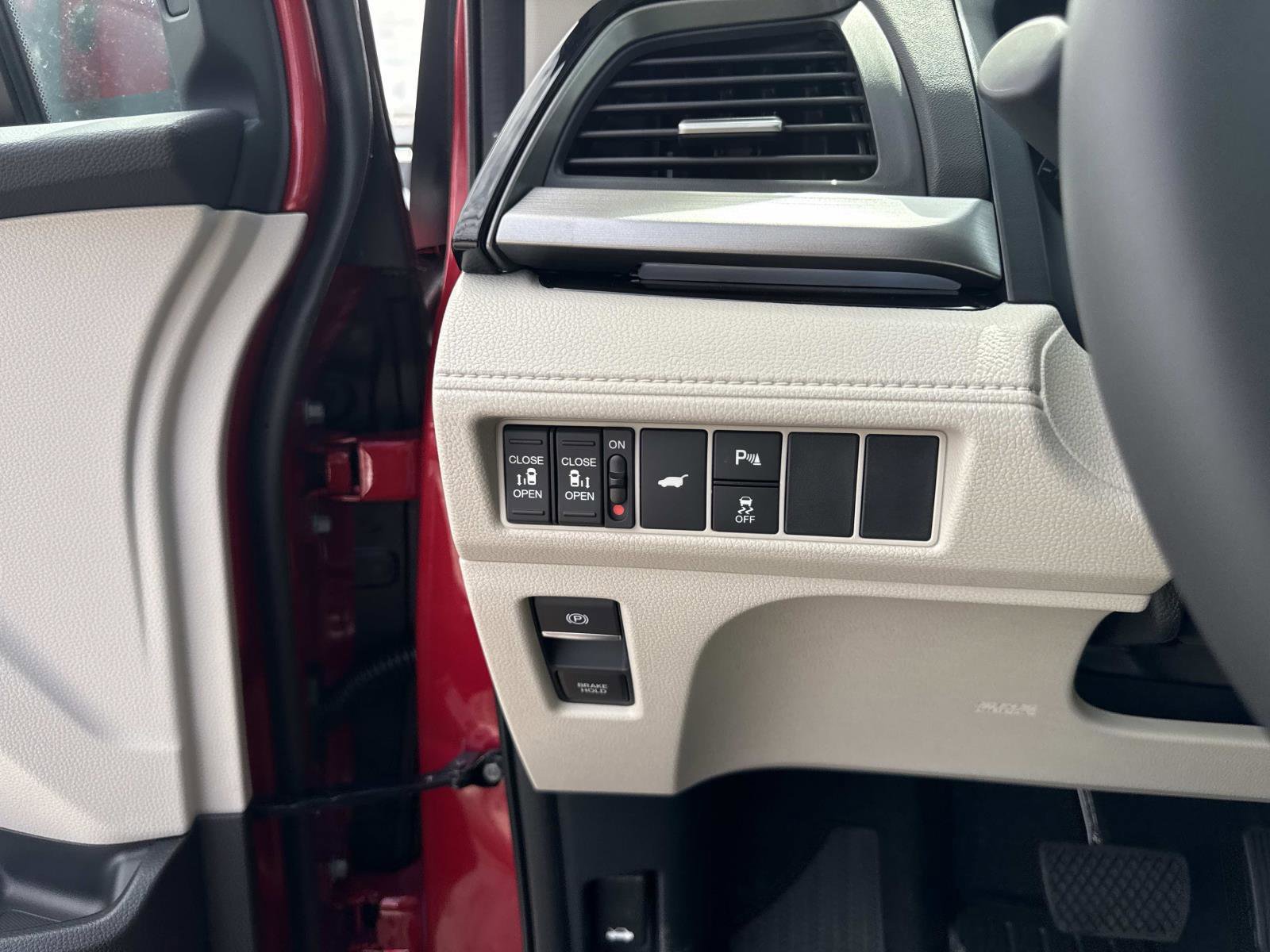 New 2026 Honda Odyssey Touring image 35