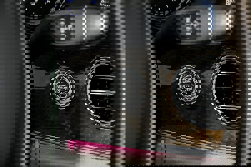 Used 2017 Mercedes-Benz E 300 4MATIC image 31