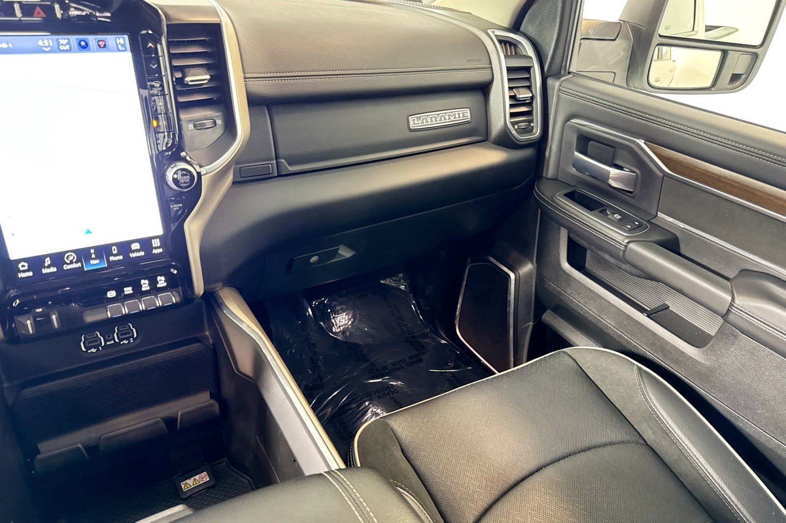 Used 2024 RAM 2500 Laramie AWD/4WD image 20