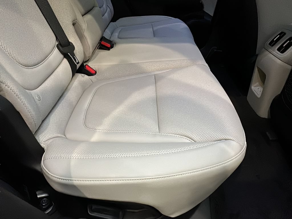 New 2026 Hyundai Tucson Limited AWD/4WD image 16