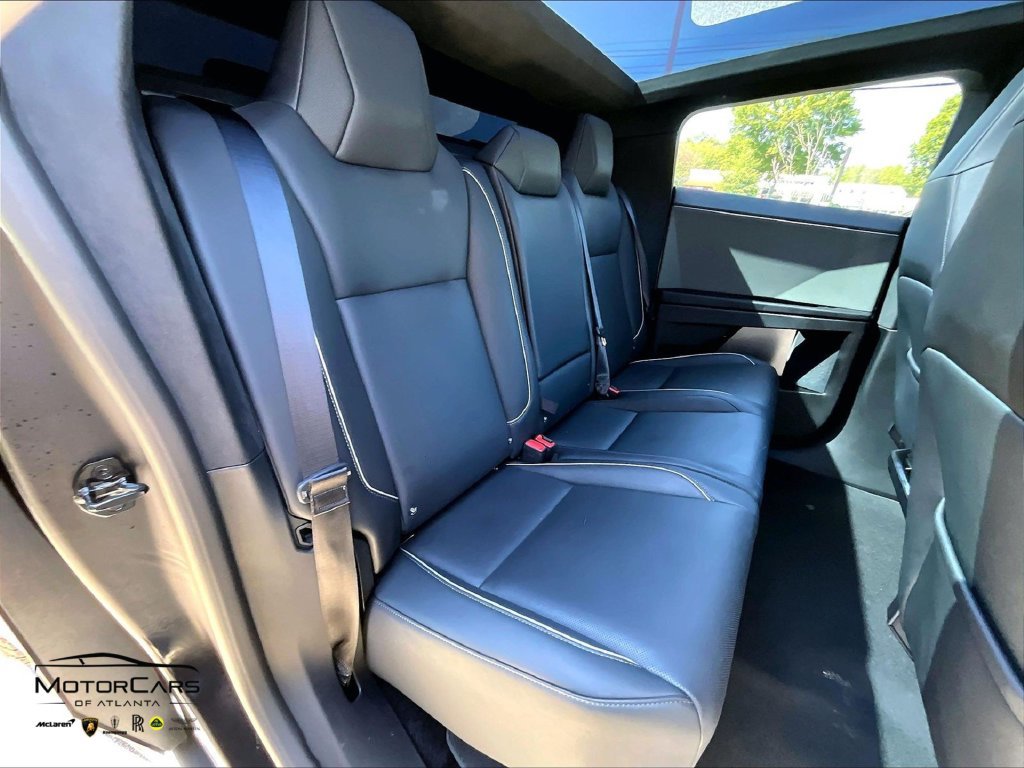 Used 2024 Tesla Cybertruck AWD Crew Cab image 25