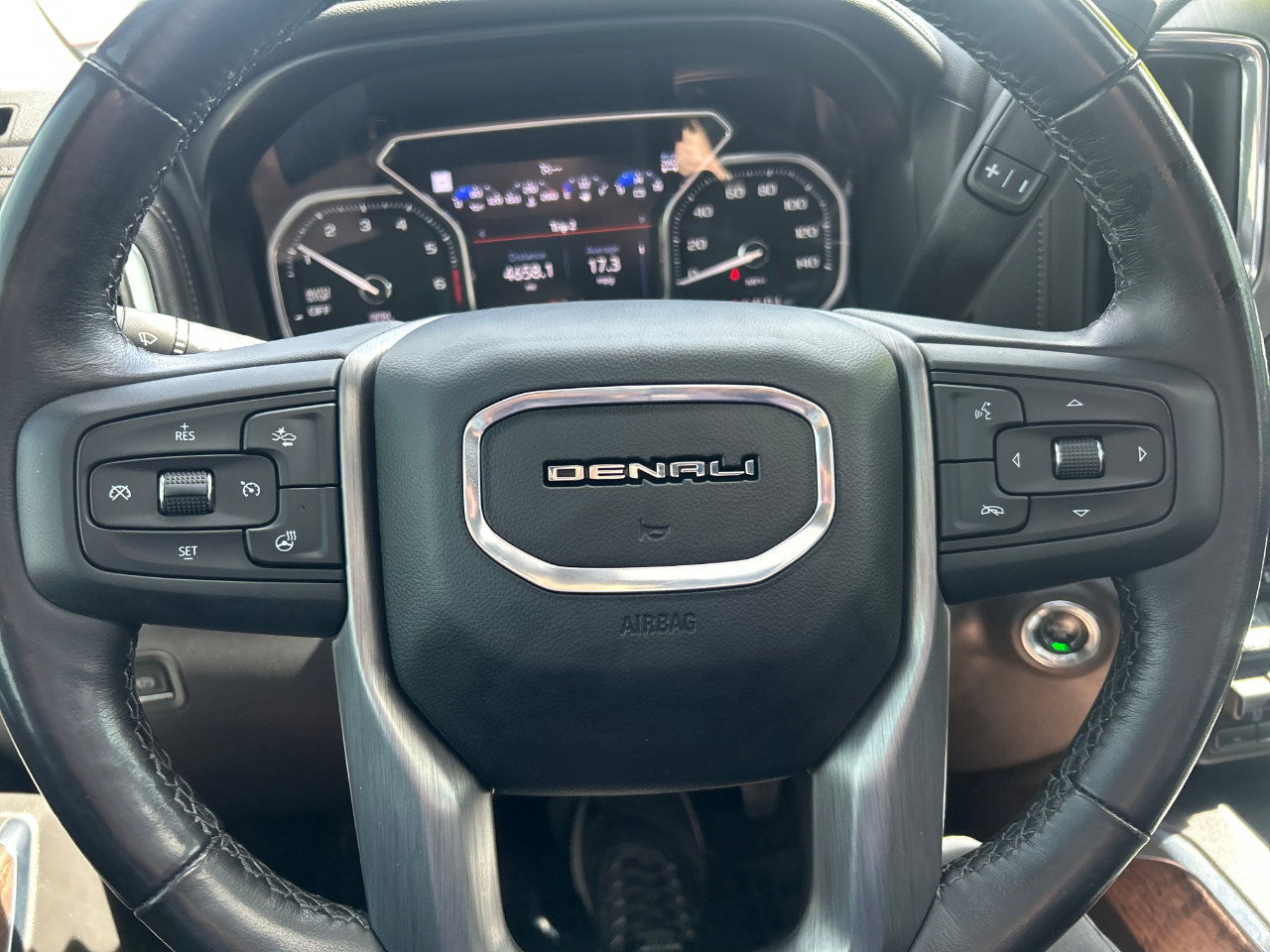 Used 2021 GMC Sierra 1500 Denali w/ Denali Ultimate Package image 12