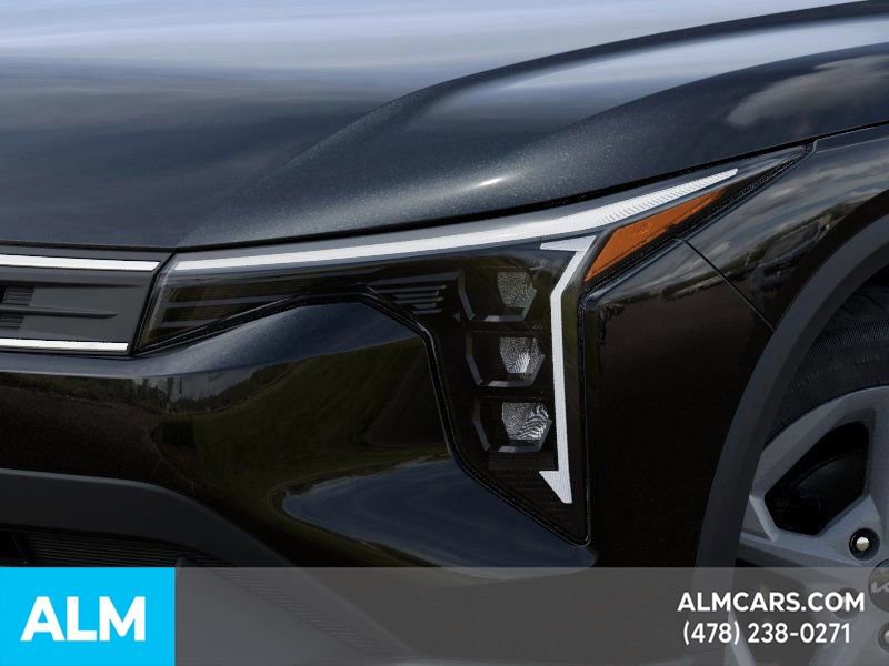 Used 2025 Kia K4 LXS image 12