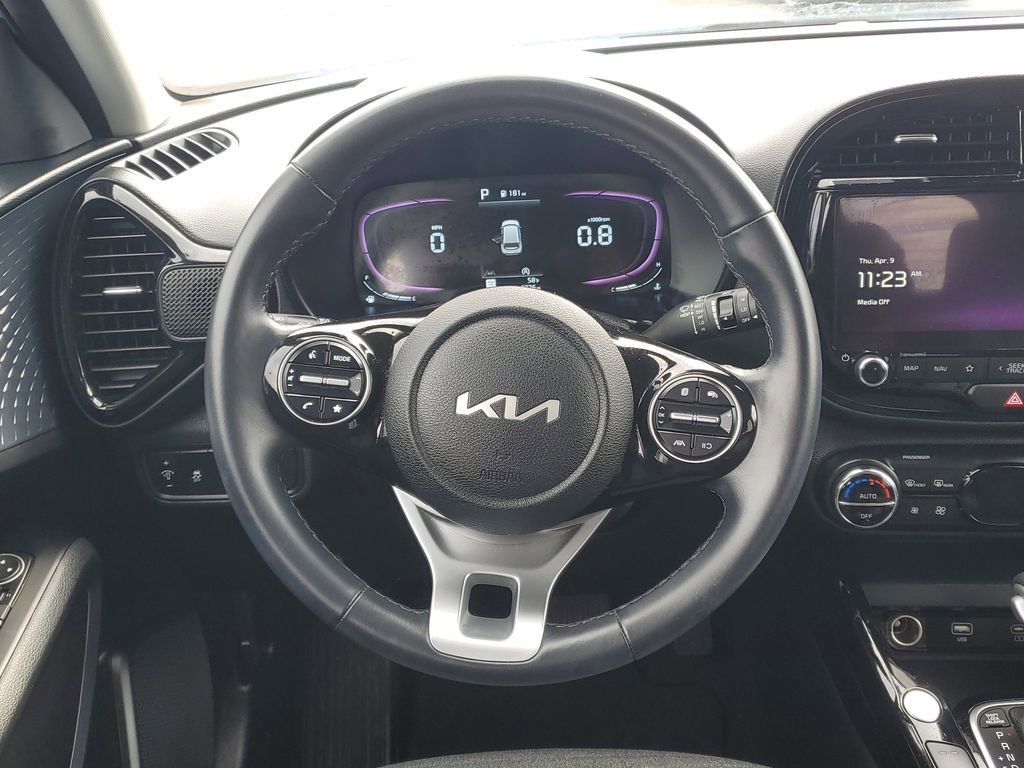 Certified 2023 Kia Soul EX image 27