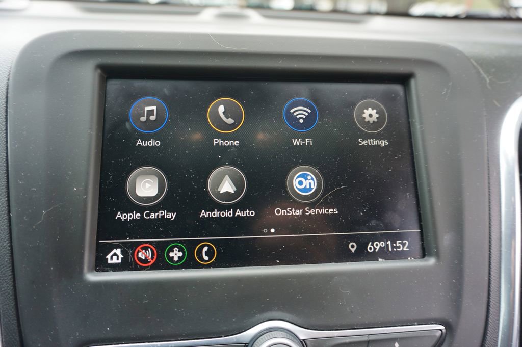 Used 2020 Chevrolet Equinox LS w/ LS Convenience Package FWD image 10