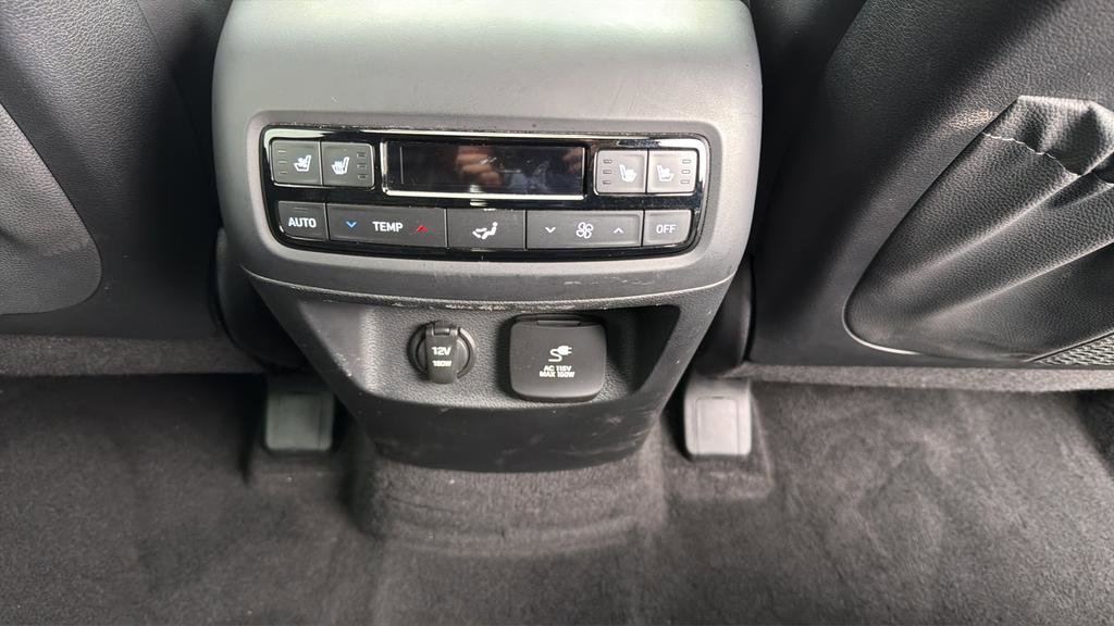Used 2024 Hyundai Palisade Calligraphy image 25