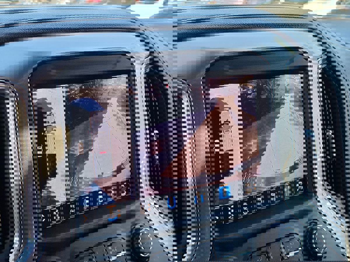 Used 2020 Chevrolet Silverado 2500 LTZ w/ LTZ Premium Package image 39