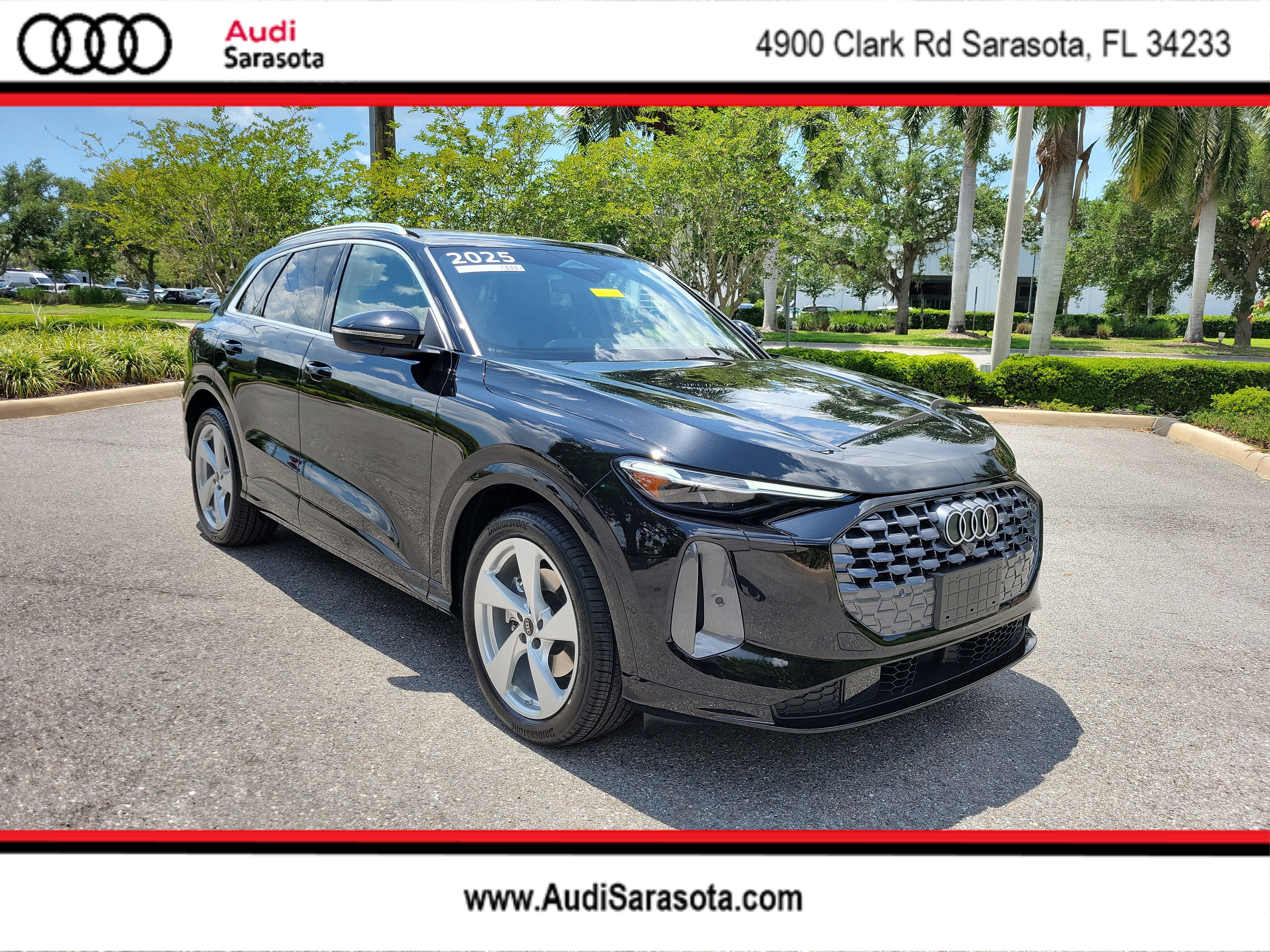 Certified 2025 Audi Q5 Prestige AWD/4WD image 1