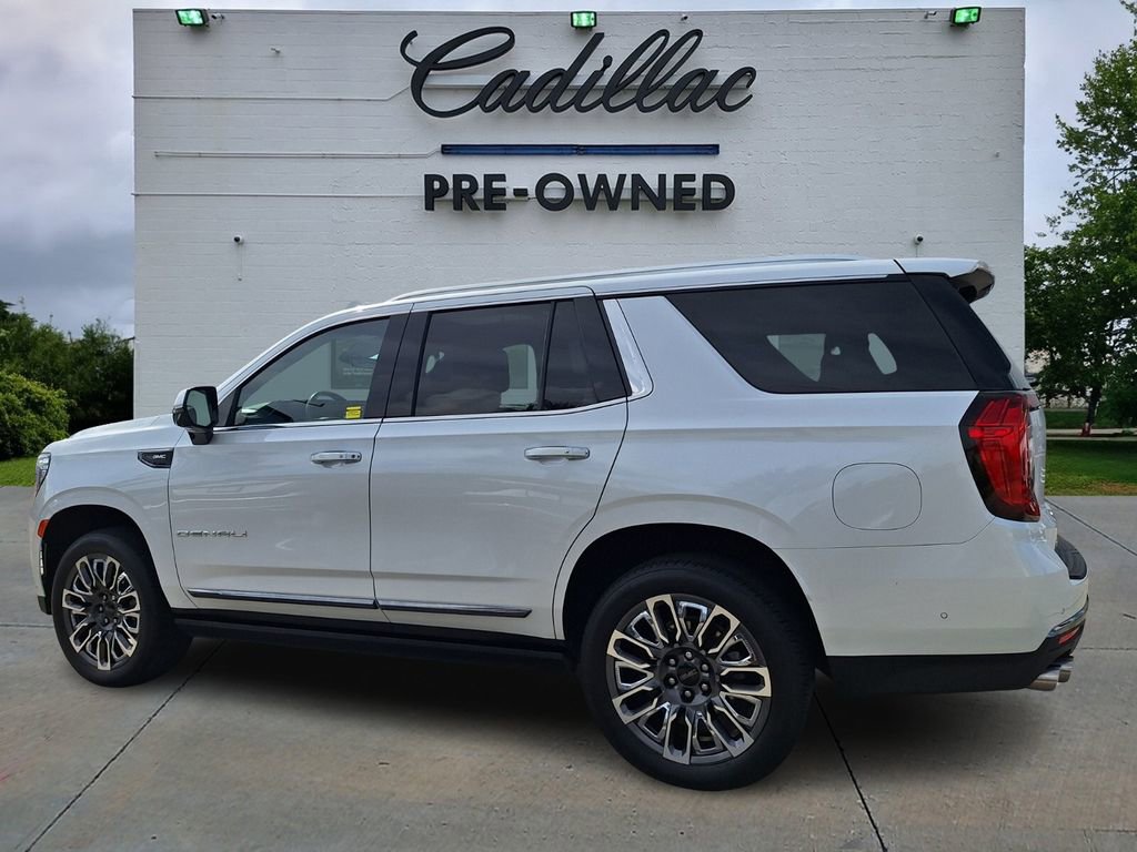 Used 2023 GMC Yukon Denali Ultimate w/ LPO, Floor Liner Package image 5