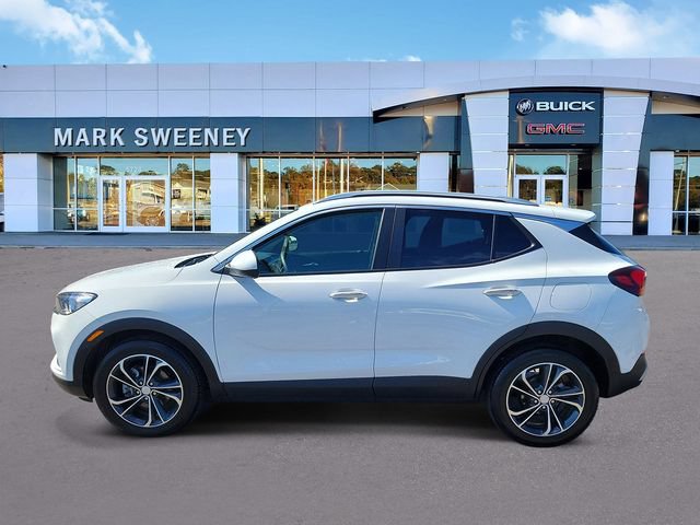 Used 2023 Buick Encore GX Select w/ Safety Package II FWD image 32