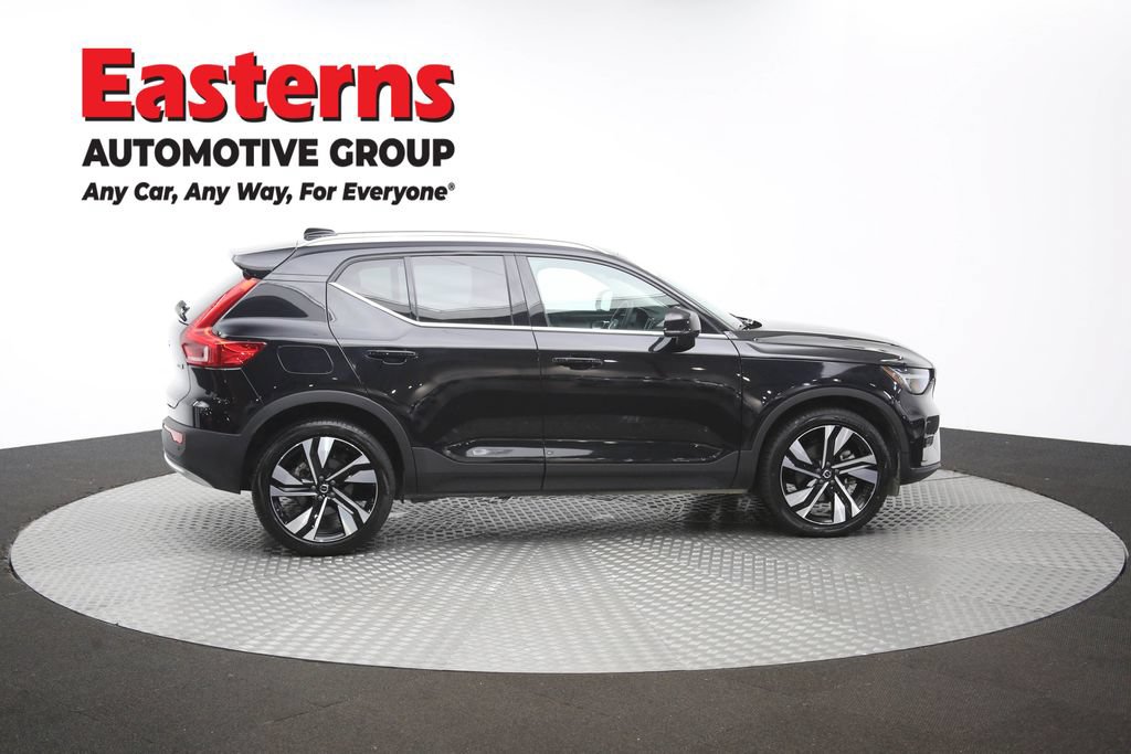Used 2025 Volvo XC40 B5 Plus AWD/4WD image 45