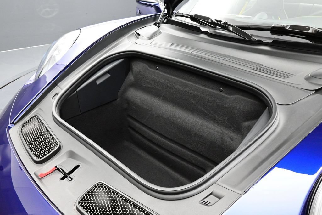 Used 2026 Porsche 911 GT3 RWD image 17
